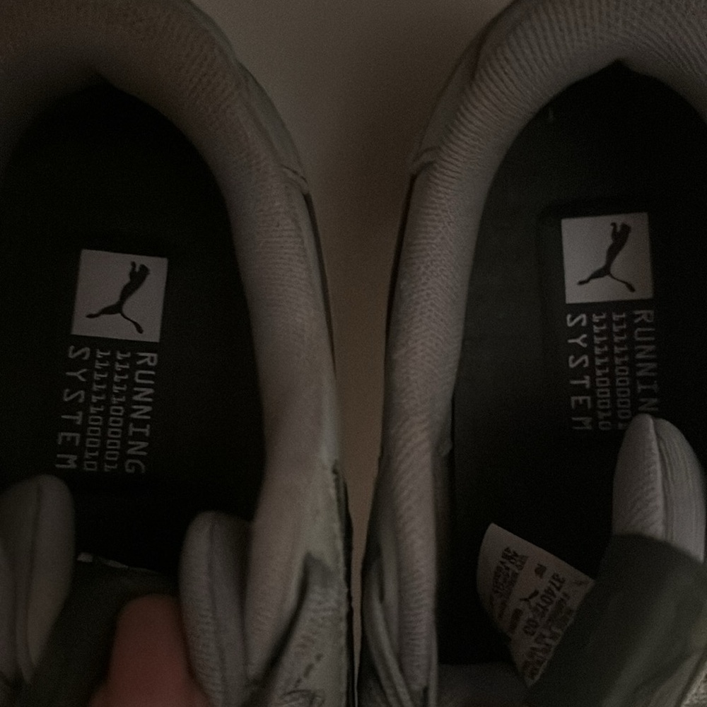 Puma Size 6 - Picture 4 of 4